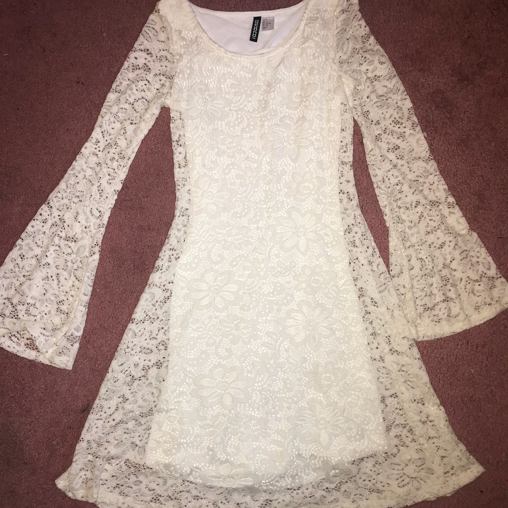 Small, white, Lacey dress